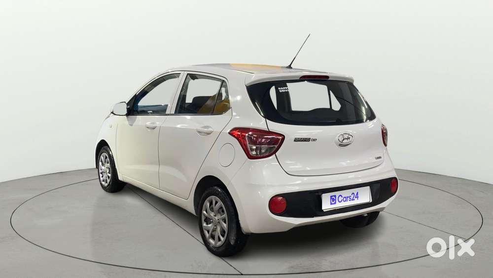 Hyundai Grand I10 2016-2017 Magna At, 2017, Petrol