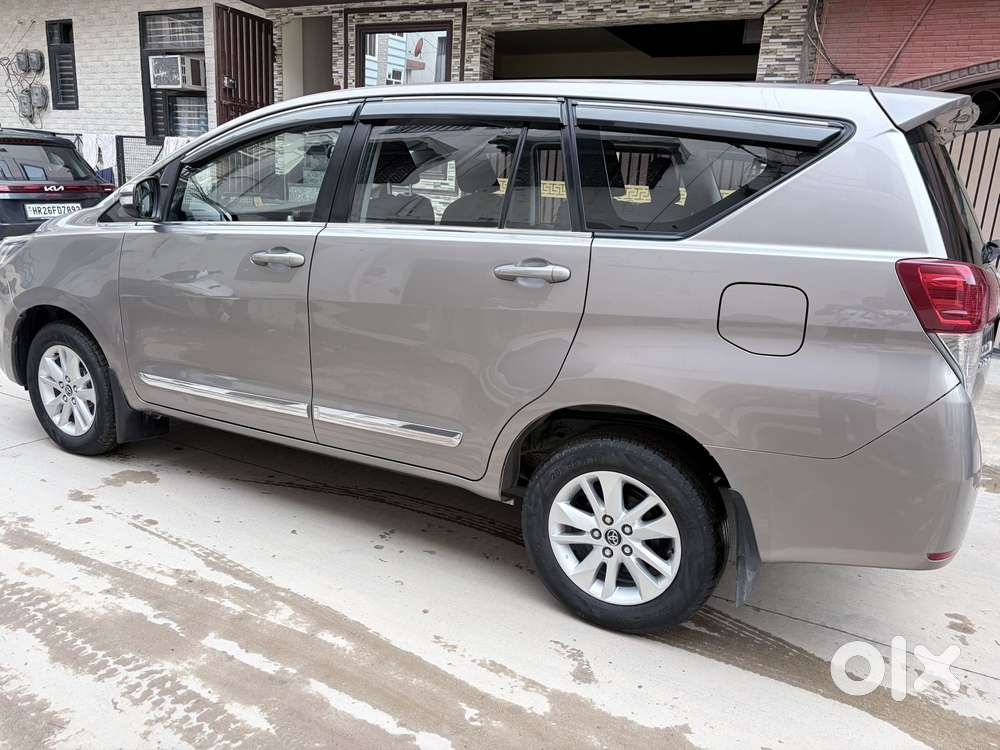 Toyota Innova Crysta 2.4 G Mt, 2019, Diesel