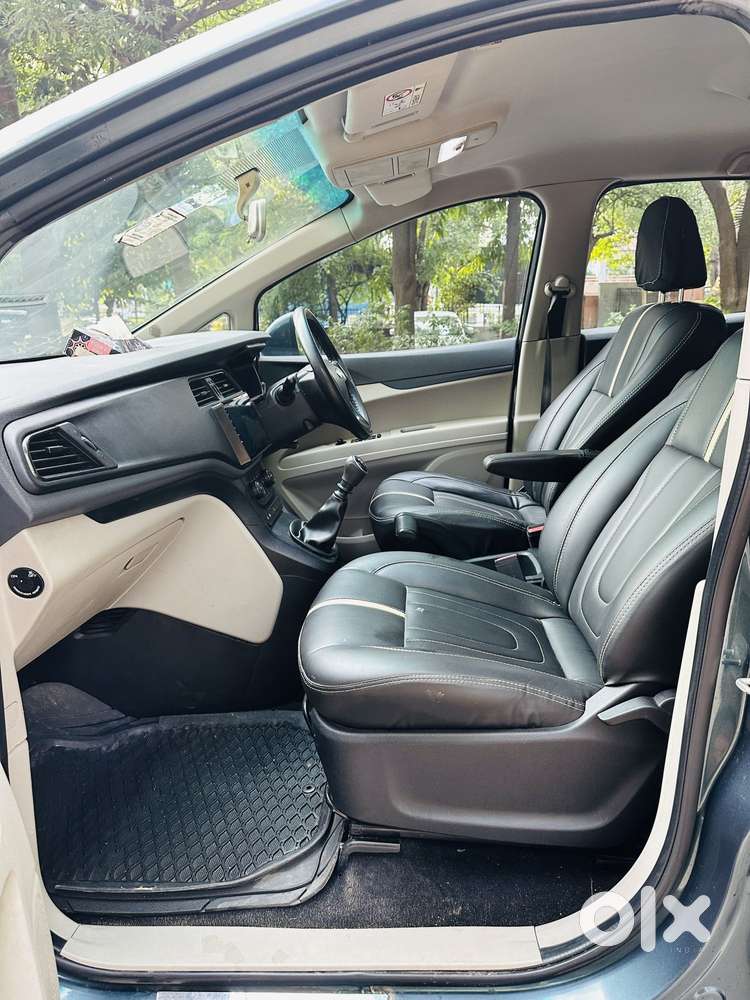 Mahindra Marazzo M4 8str, 2018, Diesel