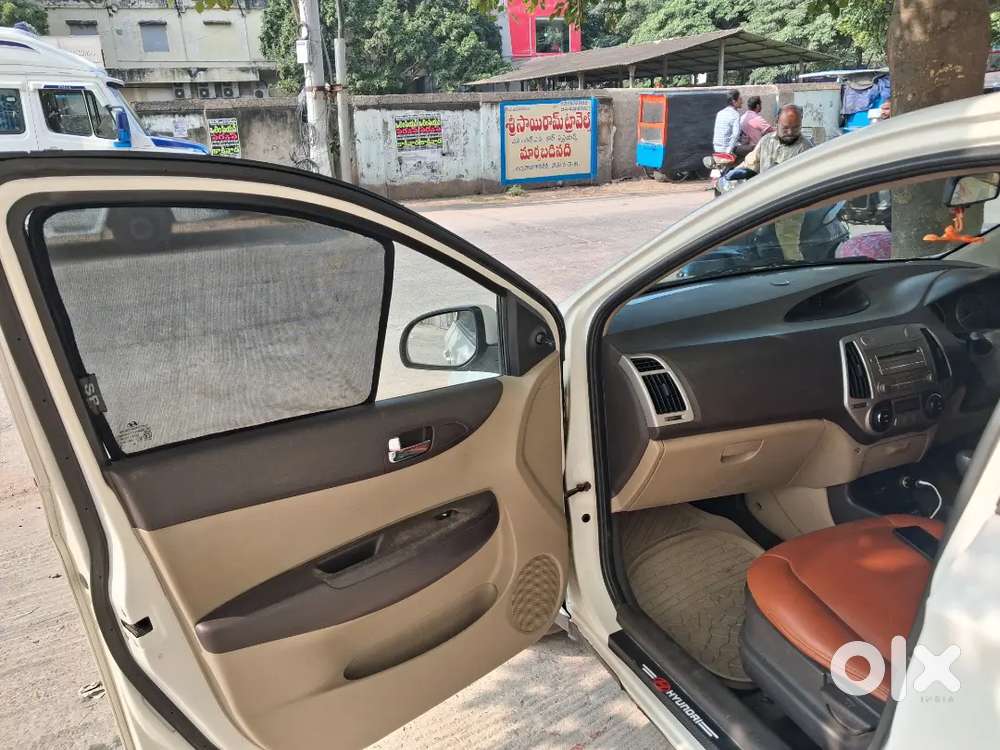 Hyundai I20 1.4 Magna 2011