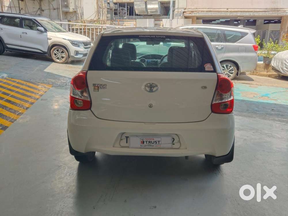 Toyota Etios Liva, 2015, Petrol