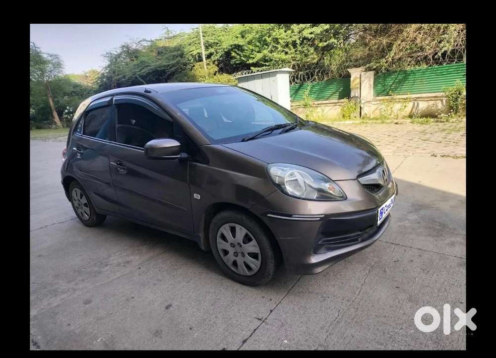 Honda Brio 2012 Petrol Well Maintained