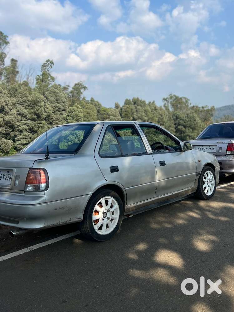 Maruti Esteem Petrol Manual 2006