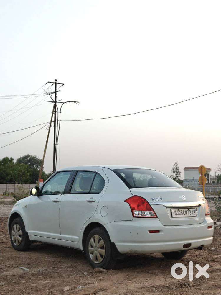 Maruti Suzuki Swift Dzire 1.2 Vxi Bsiv, 2010, Cng & Hybrids