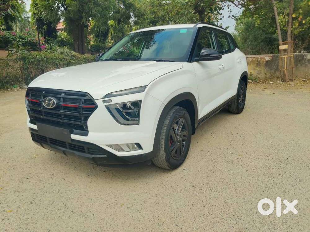 Hyundai Creta 1.5 S Plus Knight Petrol Dual Tone, 2023, Petrol