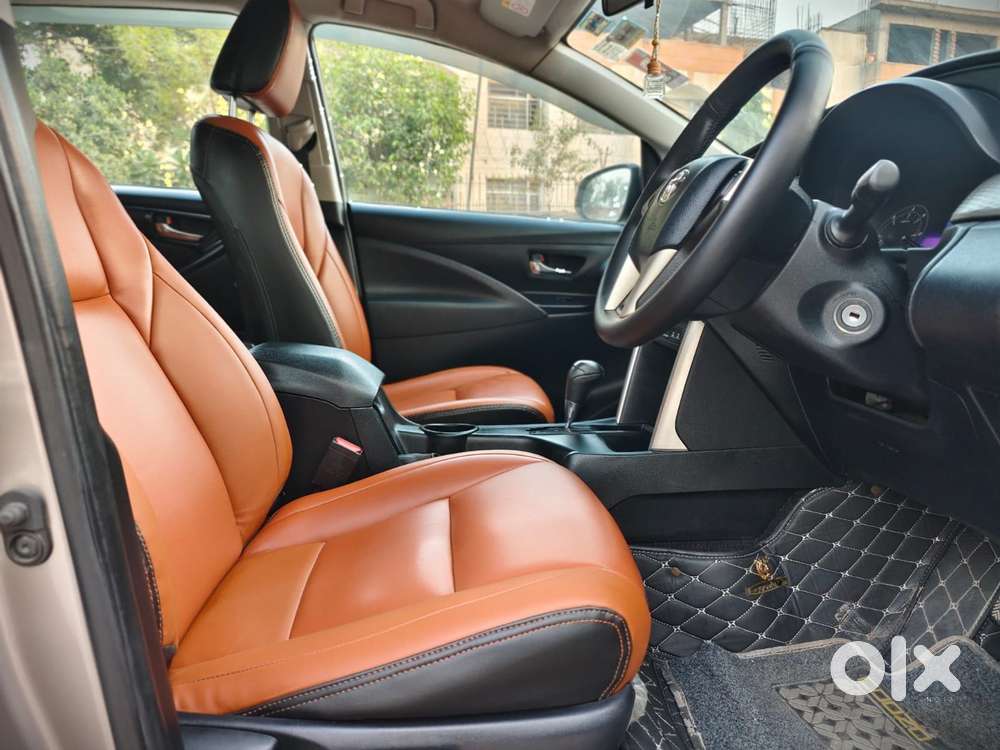 Toyota Innova Crysta