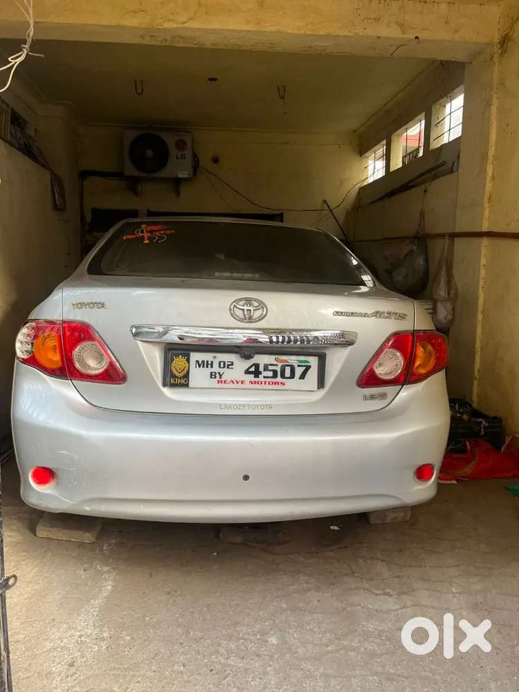 Toyota Corolla Altis 2010 Cng & Hybrids 70000 Km Driven