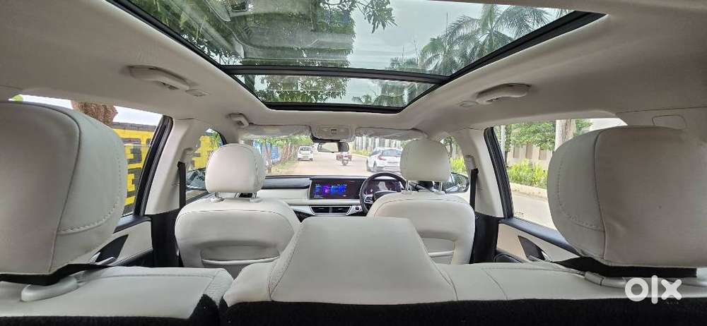 Mahindra Xuv700 2.2 Ax 7 Diesel Mt Str, 2022, Diesel
