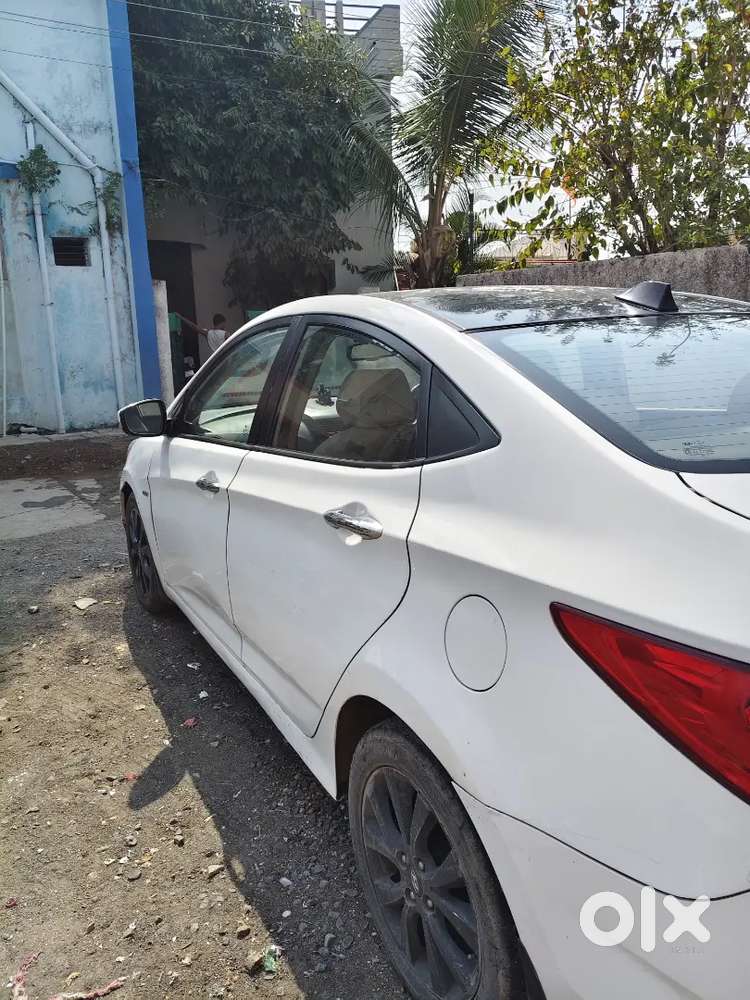 Hyundai Verna Fluidic 2013