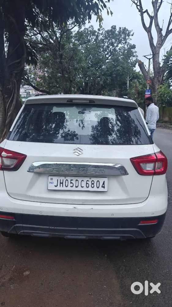 Maruti Suzuki Brezza Vxi 2022