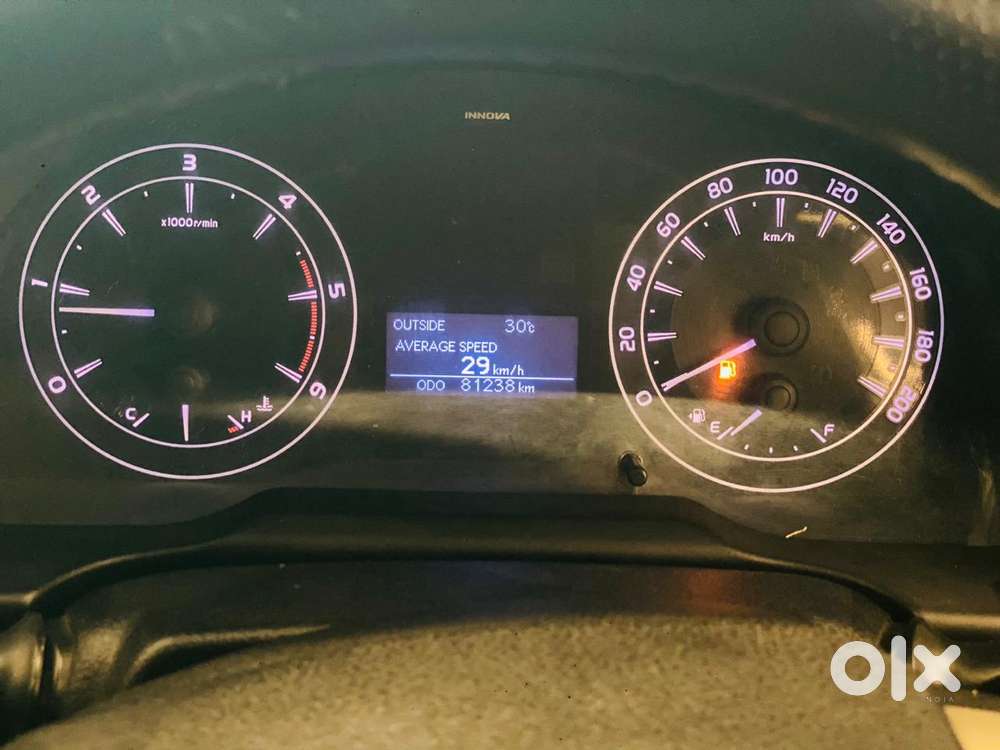 Toyota Innova Crysta 2.4 G Mt, 2017, Diesel