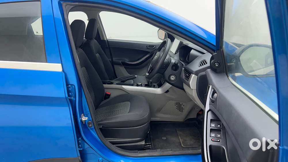 Tata Nexon 1.2 Revotron Xm, 2018, Petrol