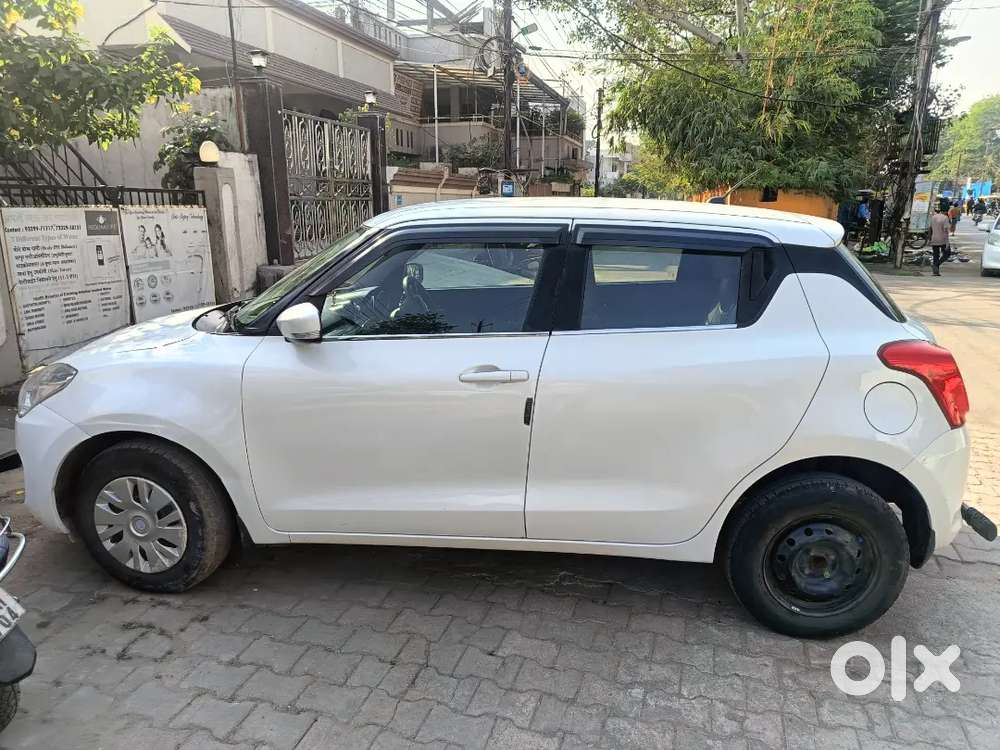 Maruti Suzuki Swift 2018 Petrol Manual 1st Owner