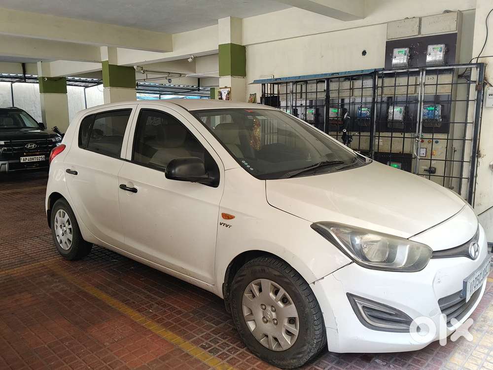 Hyundai I20 2013 Petrol Vehicle, Well Maintained