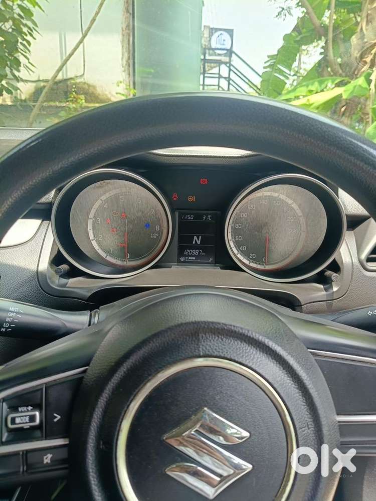 Maruti Suzuki Swift 2021 Petrol Well Maintained