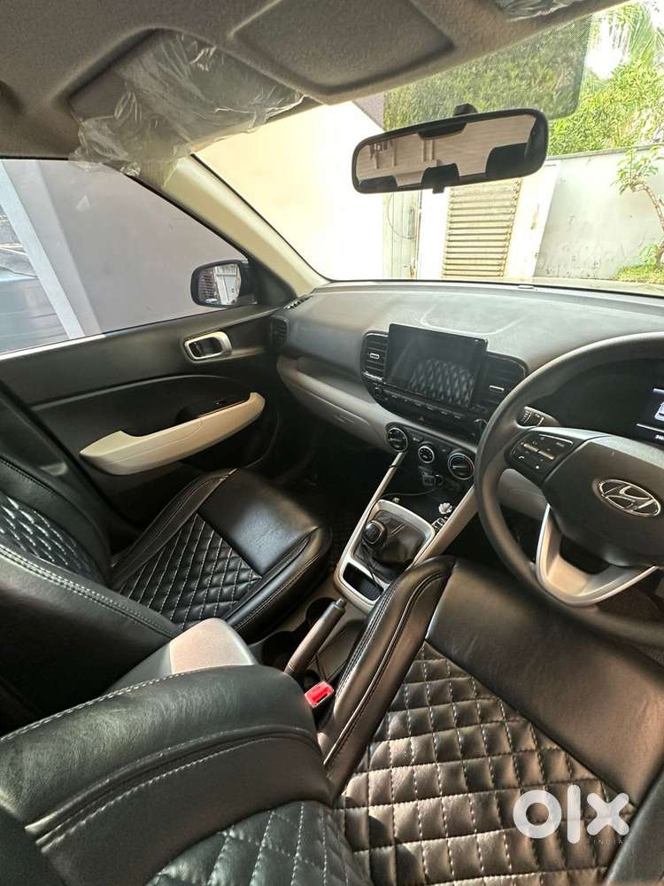 Hyundai Venue S Plus Mt 1.2 Kappa, 2023, Petrol