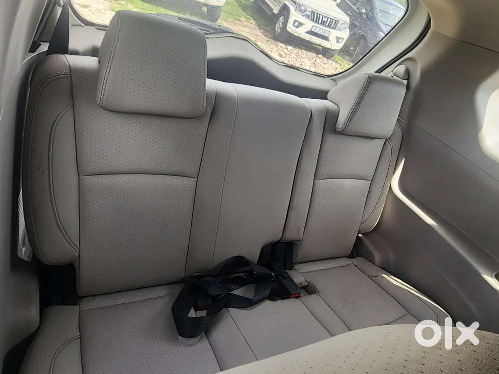Mahindra Marazzo 2018  M8 Diesel.