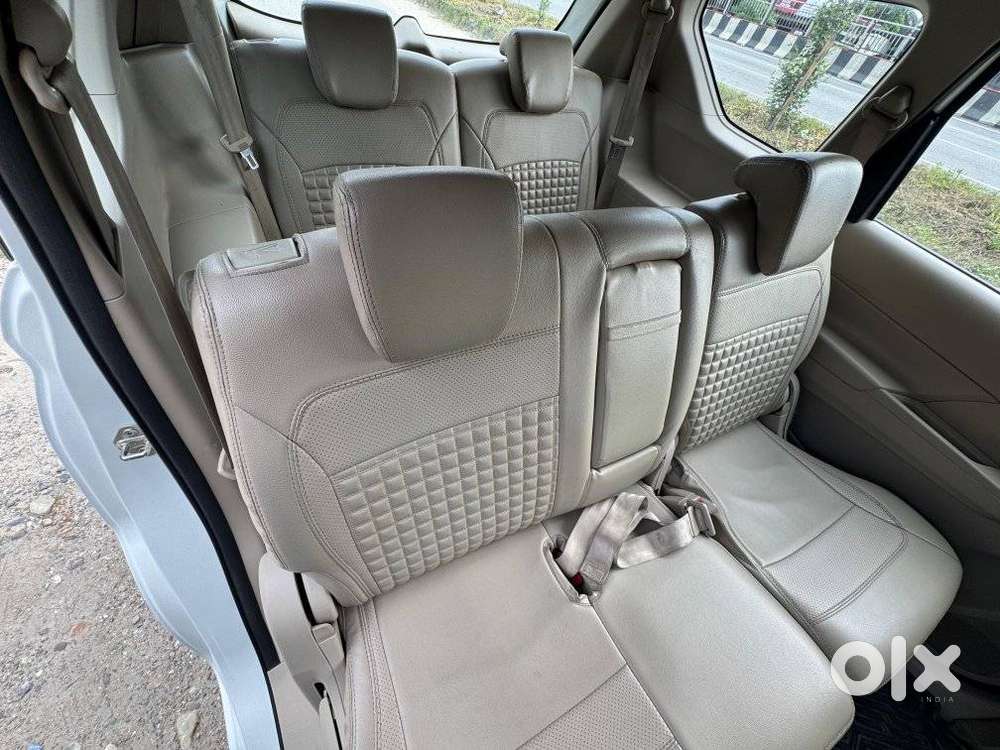 Maruti Suzuki Ertiga Vxi Shvs, 2023, Petrol