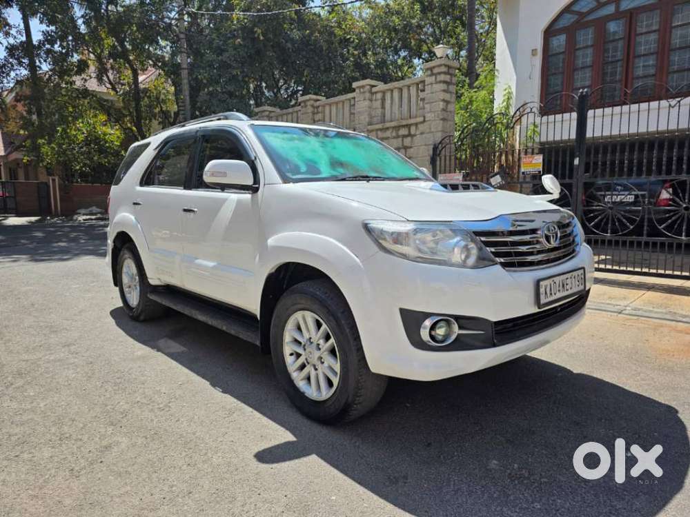 Toyota Fortuner 3.0 4X2 MT, 2015, Diesel