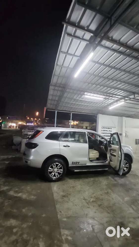 Ford Endeavour 2018 Diesel 97000 Km Driven