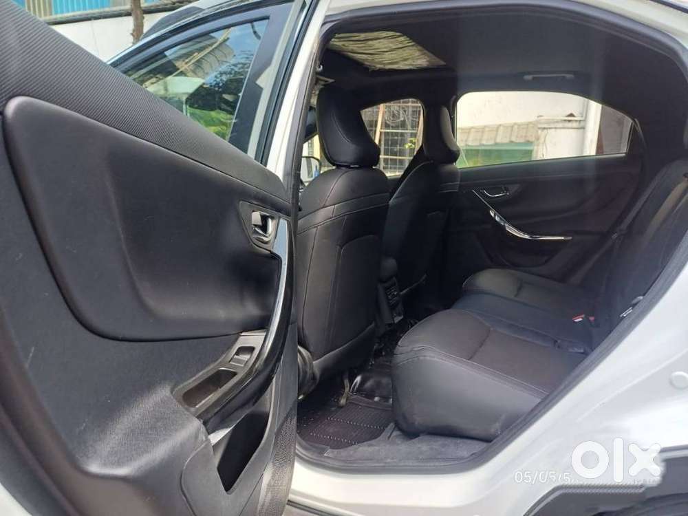 Tata Nexon Fearless Plus S Purple 1.2 Revotron Petrol 7dca Dt, 2024,..