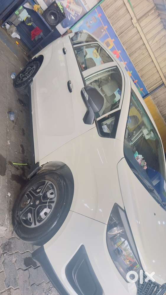 Mahindra Marazzo 2018 Diesel 150000 Km Driven