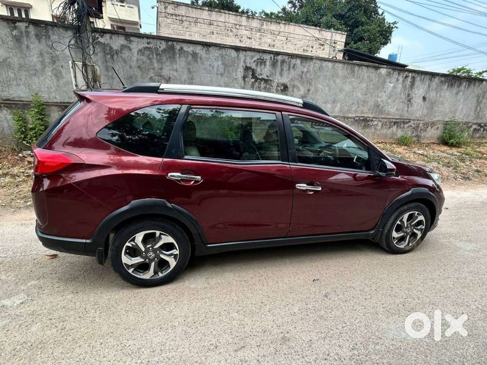 Honda Br-v I-vtec V Mt, 2016, Petrol