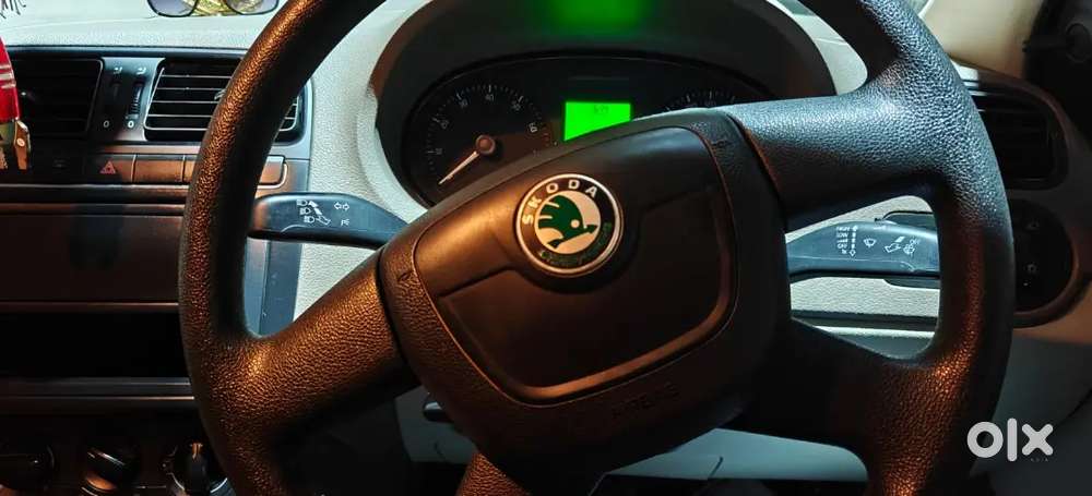 Single Handed Skoda Rapid
