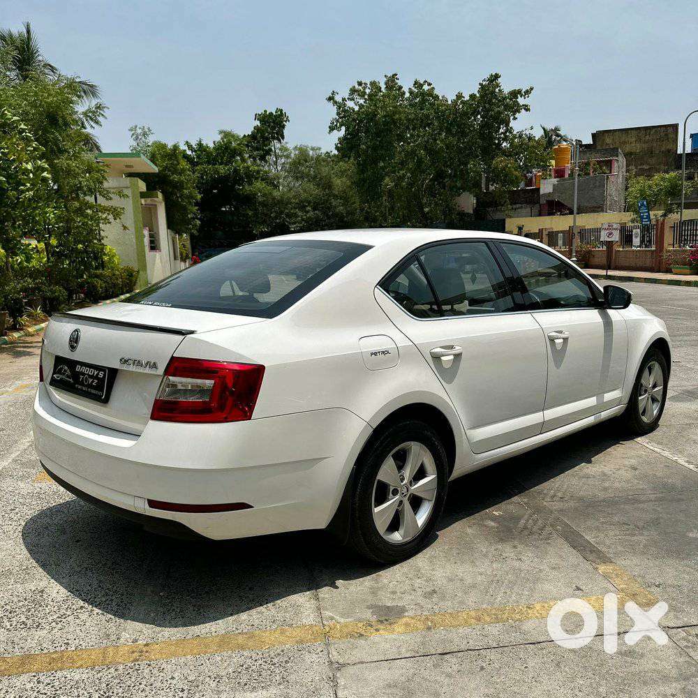 Skoda Octavia 1.8 Tsi At Style, 2018, Petrol