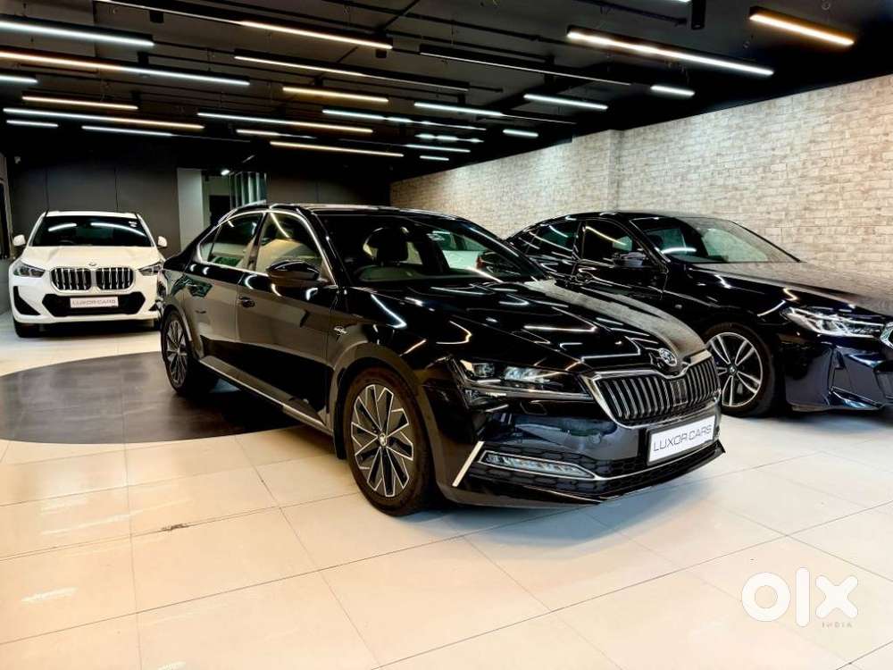 Skoda Superb 2.0 L&k Tsi At, 2023, Petrol