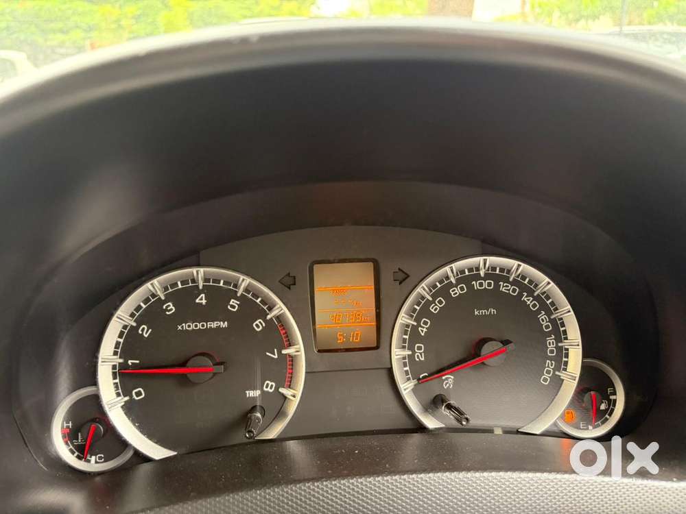 Maruti Suzuki Swift Vxi Optional, 2015, Petrol