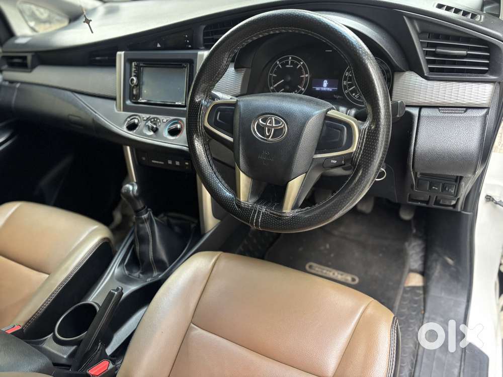 Toyota Innova Crysta 2.4 Gx Mt, 2017, Diesel