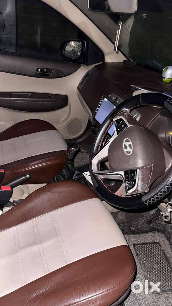 Hyundai Car 2012
