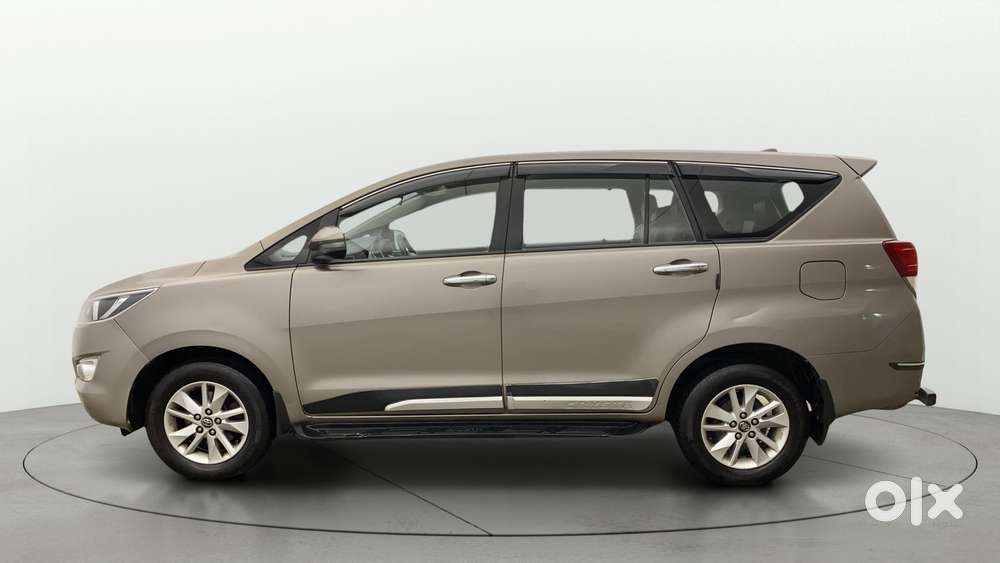Toyota Innova Crysta 2.7 Gx Mt 8s, 2018, Petrol
