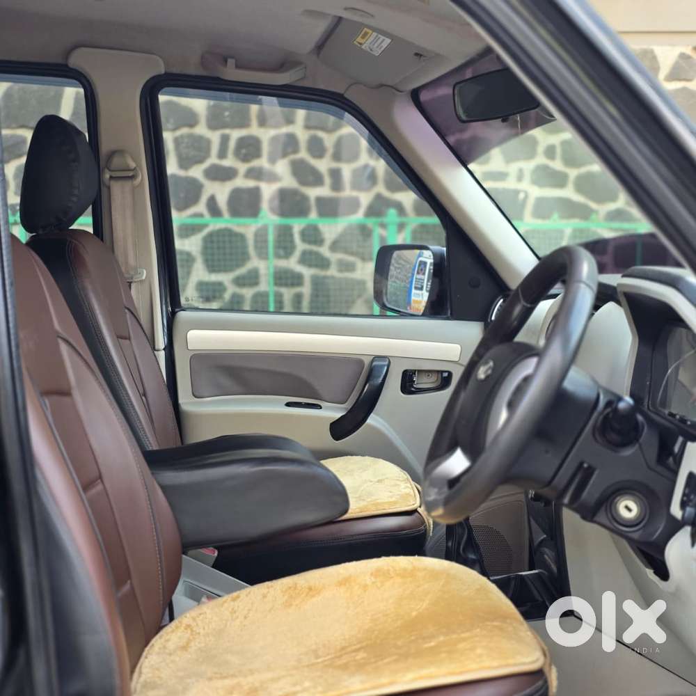 Mahindra Scorpio S10, 2016, Diesel