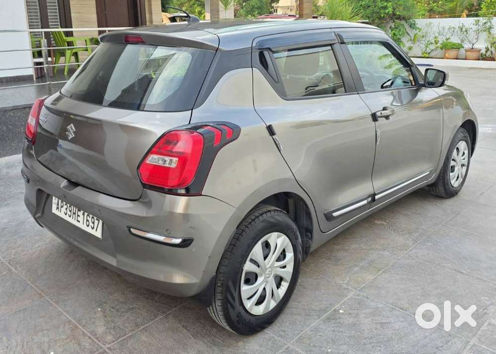 Maruti Suzuki Swift Vxi + Manual, 2020, Petrol