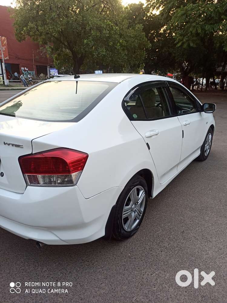 Honda City, 2010, Petrol