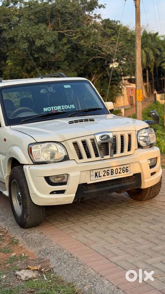 Scorpio Vlx Microhybrid Top Trim