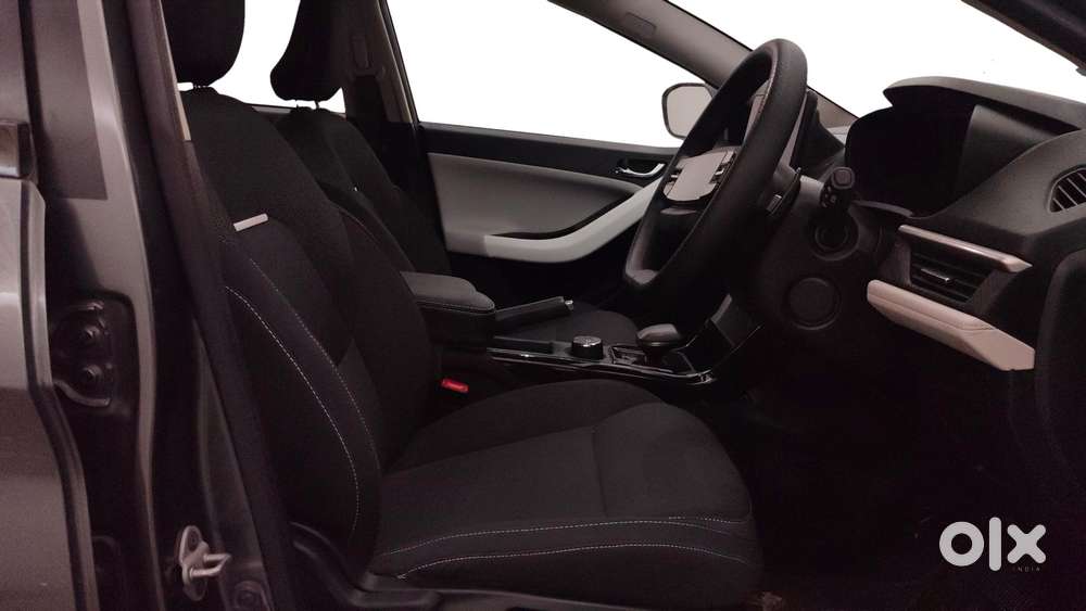 Tata Nexon Creative Plus S 1.2 Revotron Petrol 7dca, 2023, Petrol