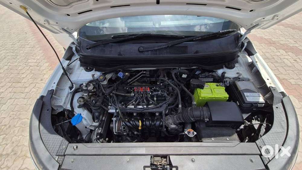 Hyundai Venue S Plus Mt 1.2 Kappa, 2021, Cng & Hybrids