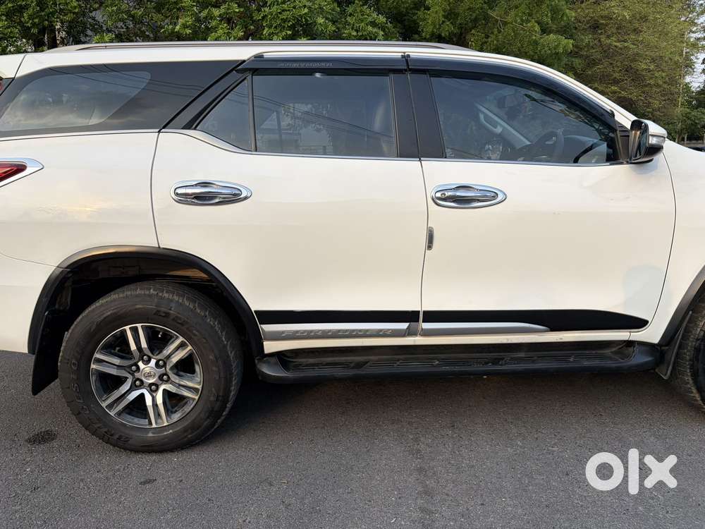 Toyota Innova Crysta 2.4 G Mt, 2019, Diesel