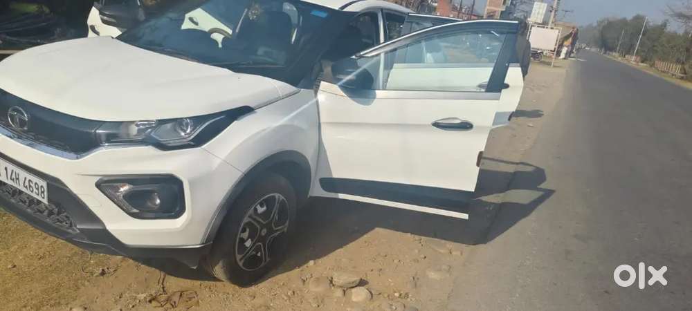 Tata Nexon 1.2 Rtn Bs6 Base Tube And Dash Cam Installation
