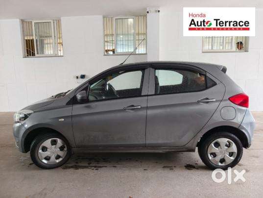 Tata Tiago 1.2 Revotron Xt (o), 2019, Petrol
