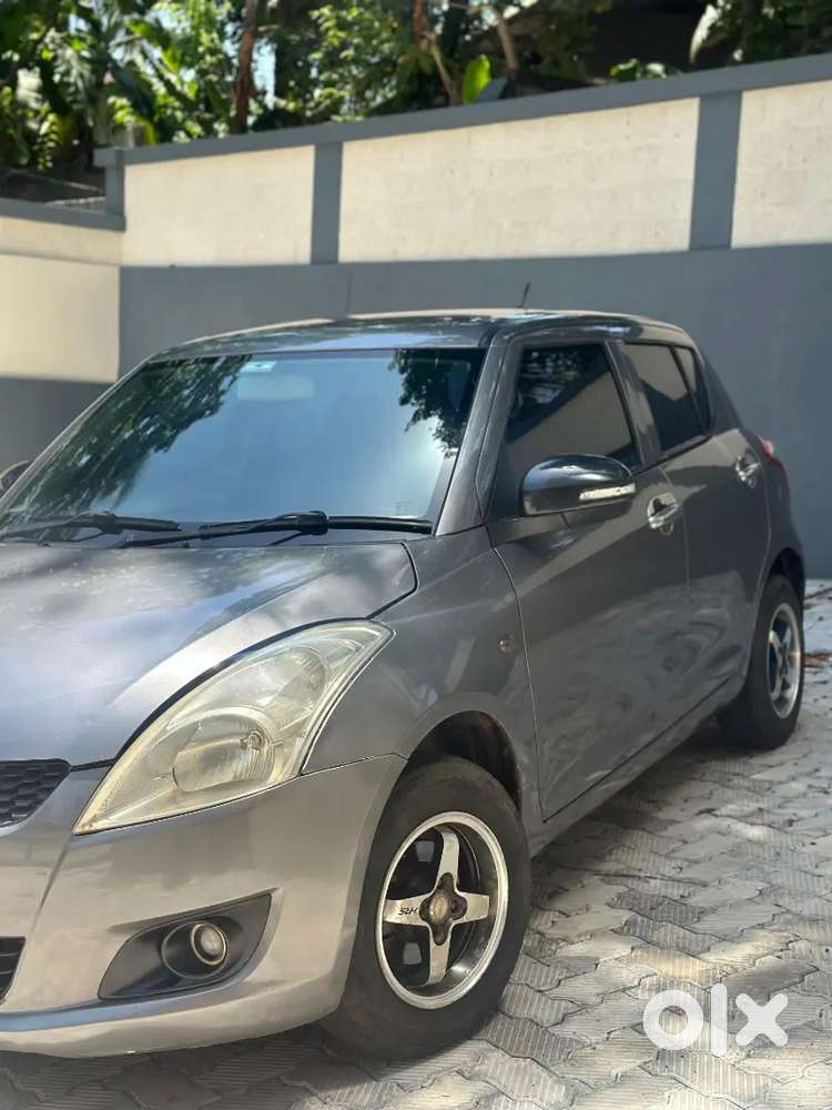 Maruti Suzuki Swift 2012