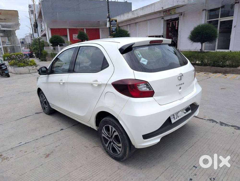 Tata Tiago 1.2 Revotron Xt Cng, 2023, Cng & Hybrids