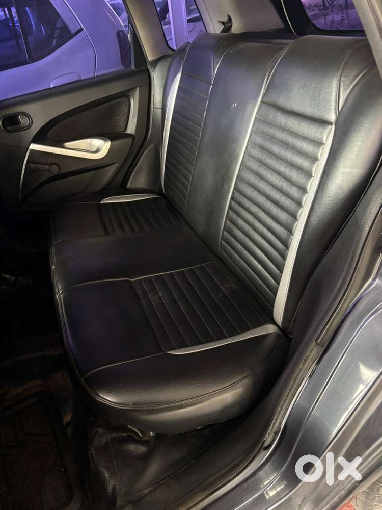 Ford Figo Petrol Manual 2014