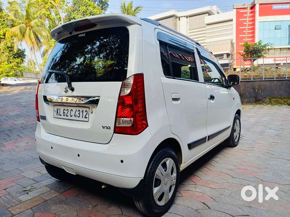 Maruti Suzuki Wagon R Vxi, 2017, Petrol