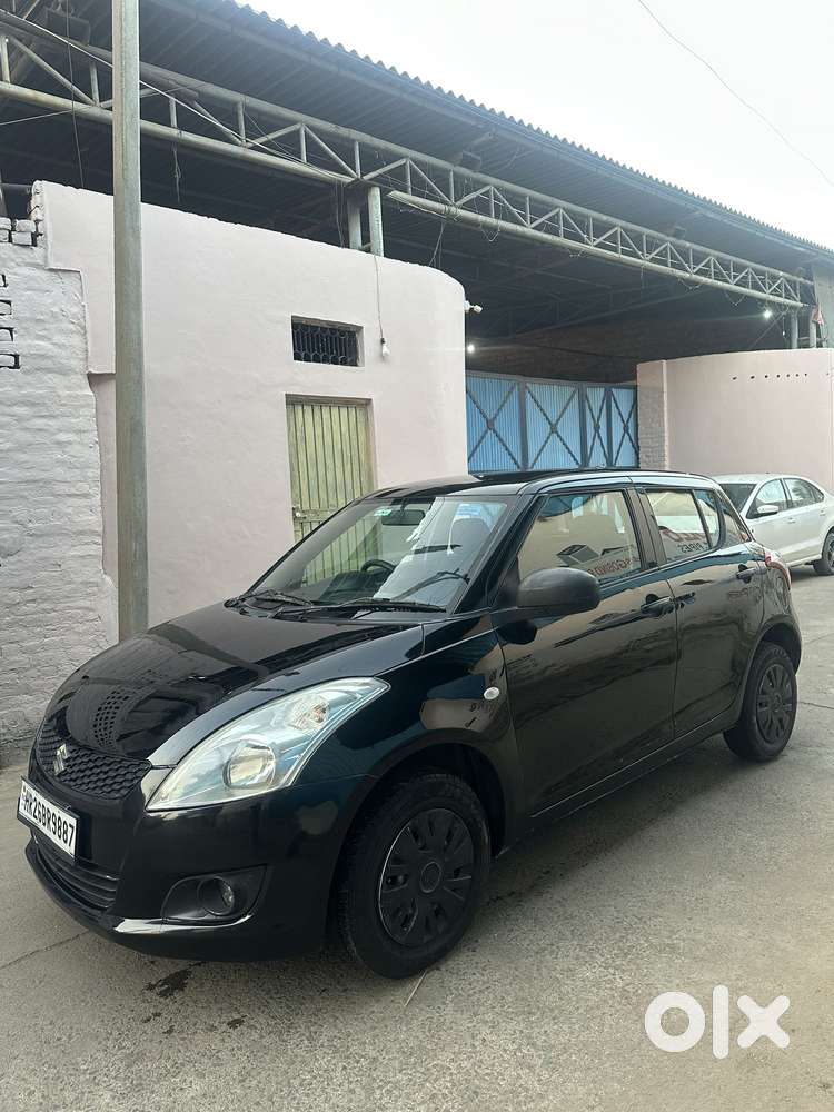 Maruti Suzuki Swift Lxi Option, 2012, Petrol