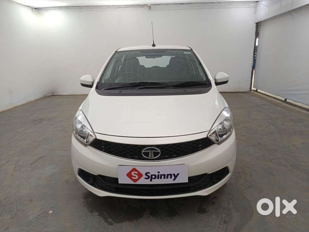 Tata Tiago 1.2 Revotron Xt, 2016, Petrol
