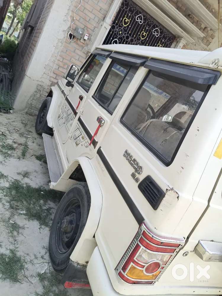 Mahindra Bolero 2012